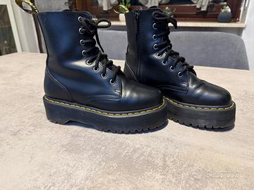 Dr. Martens