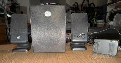 Casse computer logitech