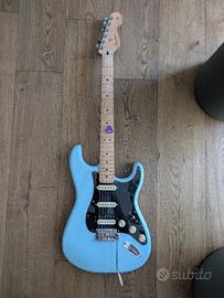 Chitarra Fender Stratocaster Sonic Blue