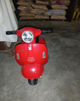vespa giocattolo 