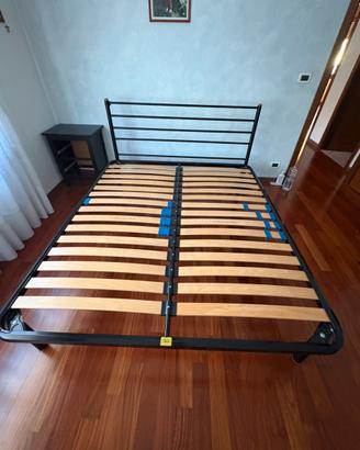 Struttura letto matrimoniale