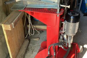 Spaccalegna eletrico 12 tonnellate