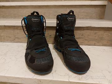 Scarponi da alpinismo AKU tg 41 ½