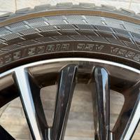 cerchi con gomme  invernali yokohama