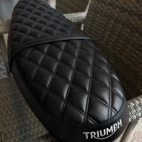 Sella triumph Bench a rombi nera
