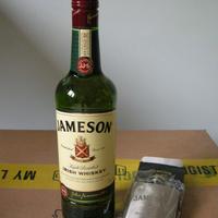 Whisky Jameson tax free con fiaschetta originale