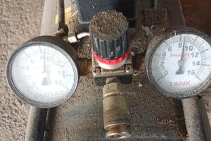 compressore usato solo 3 volte 