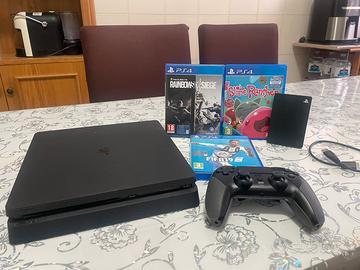 PS4 Slim 500GB + HDD 2TB Seagate + 3 Giochi