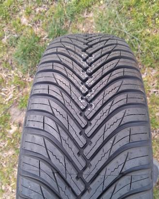 Pneumatici 205 65 R16 nuovi