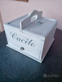 Scatola da cucito artigianale