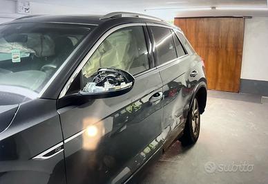 VOLKSWAGEN T-Roc - 2023