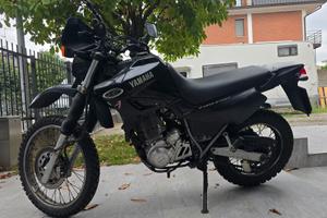 YAMAHA XT 600 ANNO 2003