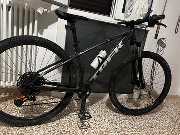 Trek Marlin 5 monocorona