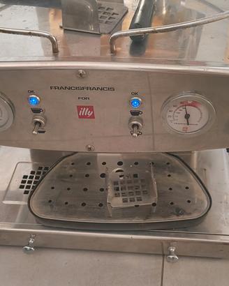 Macchina per caffè Illy Francis due gruppi