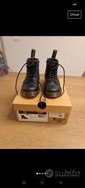 Dr. Martens Air Wair bimba 24