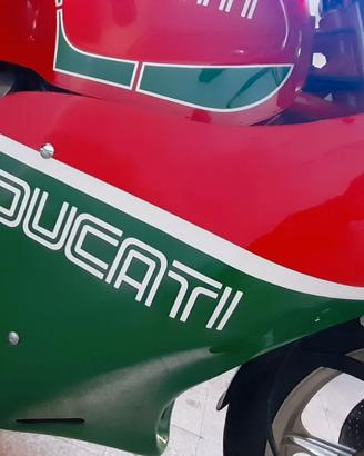 Moto Ducati MHR 900