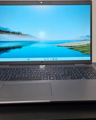 Dell Core Ultra 7 165H  32gb ddr5 Nvme 1Tb Ips