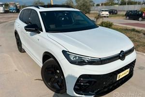 Wolkswagen Tiguan 2.0 tdi r- line 150 cv