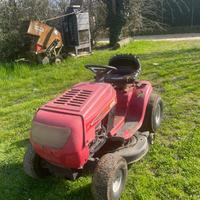 Trattorino tagliaerba MTD funzionante