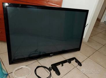 TV LG 43 pollici con supporto da muro – perfettame