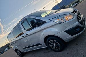 Ford Custom Camperizzato Artigianalmente