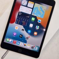 IPAD 8th GEN (2020)32GB WIFI+4G CON GARANZIA