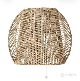 Lampada in rattan
