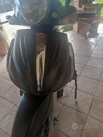 Beverly 125