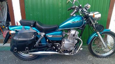 Honda rebel 125 bicilindrico 4 tempi