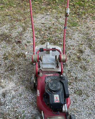 Tagliaerba a benzina Briggs & Stratton – NON funz.