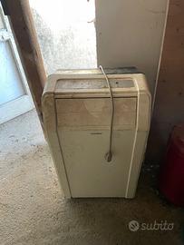 deumidificatore con vaschetta e tubo completo