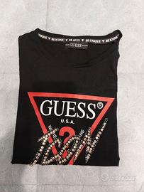 T-SHIRT GUESS  CON STAMPA E APPLICAZIONI IN PIETRE