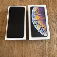 iPhone XS Max silver