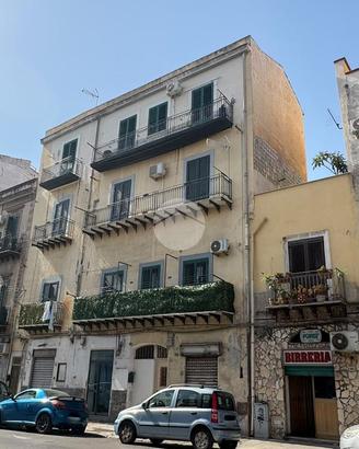 3 LOCALI A PALERMO