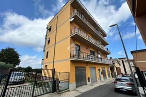 3 LOCALI A SAN CESAREO