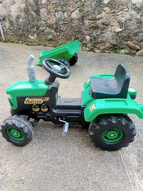 trattore con rimorchio 