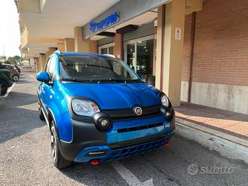Fiat Panda Cross Panda 1.0 firefly hybrid Cross s&