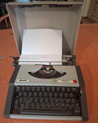 Olivetti Tropical con valigetta Revisionata