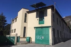 Immobile di 2100 m² a Canzo