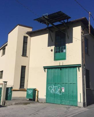 Immobile di 2100 m² a Canzo