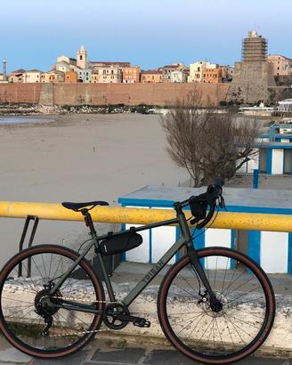 gravel 120 taglia L
