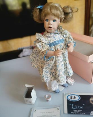 Lizzie bambola porcellana serie Polly's tea party 