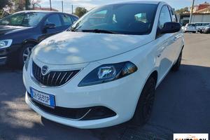 LANCIA - Ypsilon 1.0 firefly hybrid Silver s&s