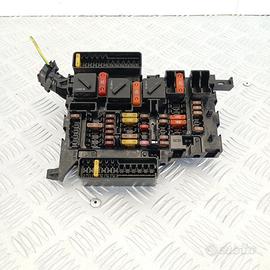 Scatola Fusibili Abitacolo BMW Serie 2 F45 F46 MIN