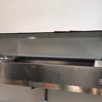 Vetrina frigo ingred. bar/pizzeria/bruschetteria