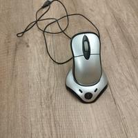 Mouse senza fili 