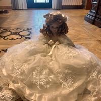 Bambola da collezione in porcellana