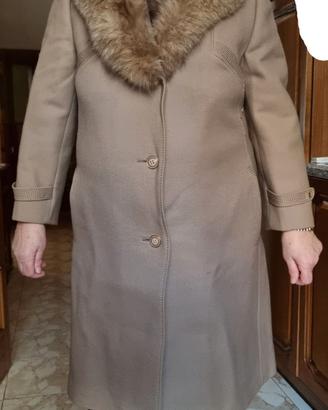 cappotto con pelliccia