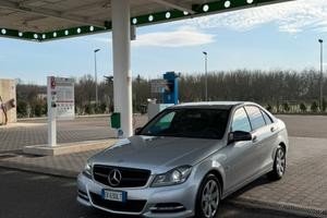 MERCEDES CLASSE C200 2.2 NEOPATENTATI