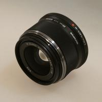 Olympus M.Zuiko Digital 25mm f/1.8 - USATO